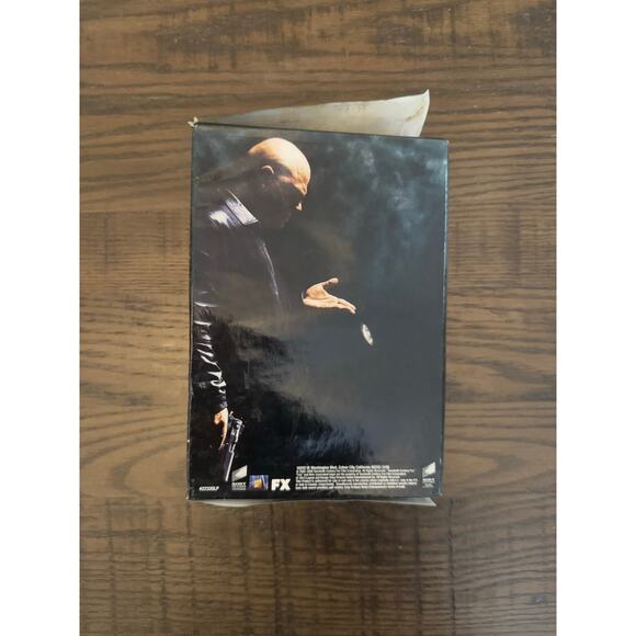 The Shield – Complete Series DVD Set - great condition - Picture 4 of 10